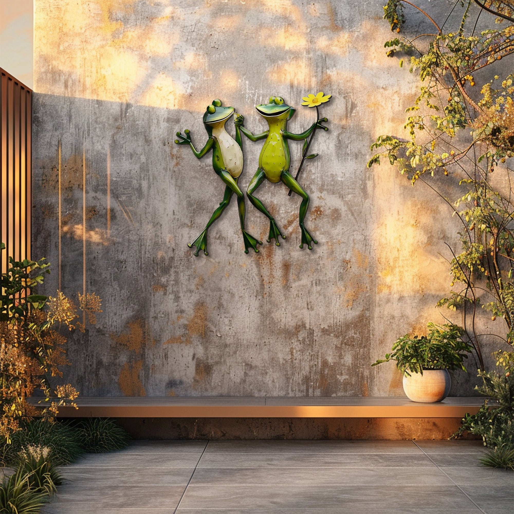 Cute frog couple metal wall art holding flower whimsical garden aluminum wall decor